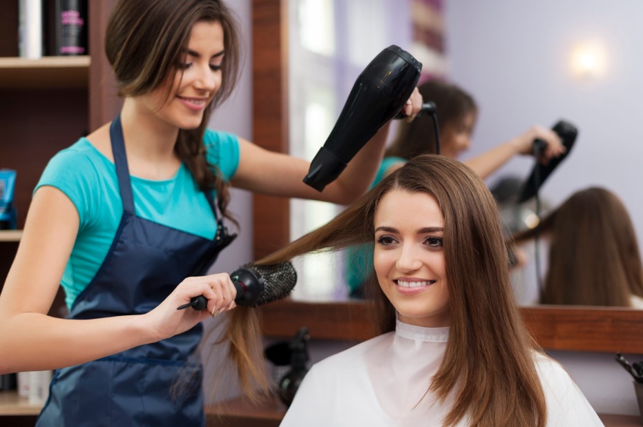 beauty parlour in Ahmedabad